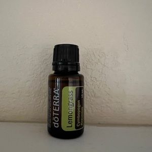 Doterra lemongrass essential oils